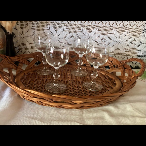 Vintage MCM set of 4 petite wine goblets - Picture 4 of 10